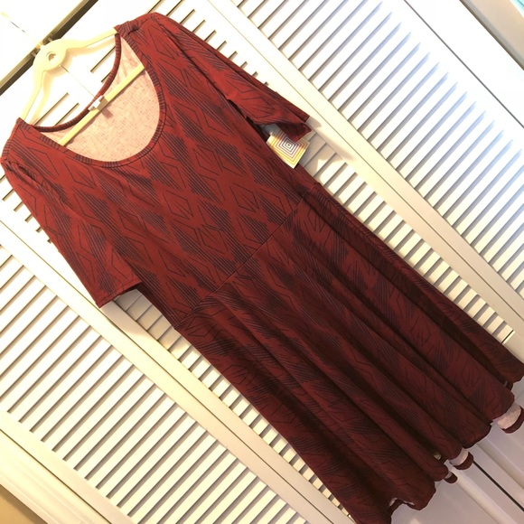 LuLaRoe Dresses & Skirts - 3XL LulaRoe Nicole dress